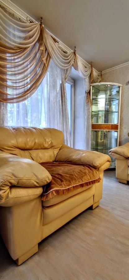 Elite Vip Appartments Odessa Esterno foto
